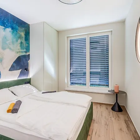 Hajdi With Sauna & Garage