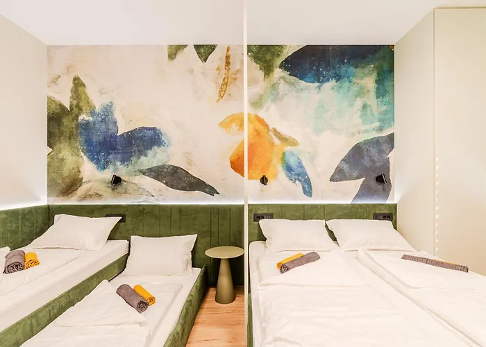 Hajdi With Sauna & Garage